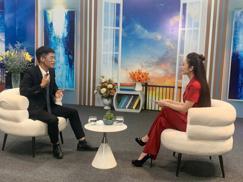 Trung Voice Và Hành Trình Thay Đổi Vận Mệnh Qua Giọng Nói - Trung Voice - Zino