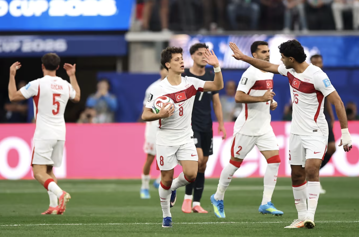 OK9: Arda Guler tỏa sáng, Thổ Nhĩ Kỳ chia tay đầy tiếc nuối tại World Cup 2026 - Zino